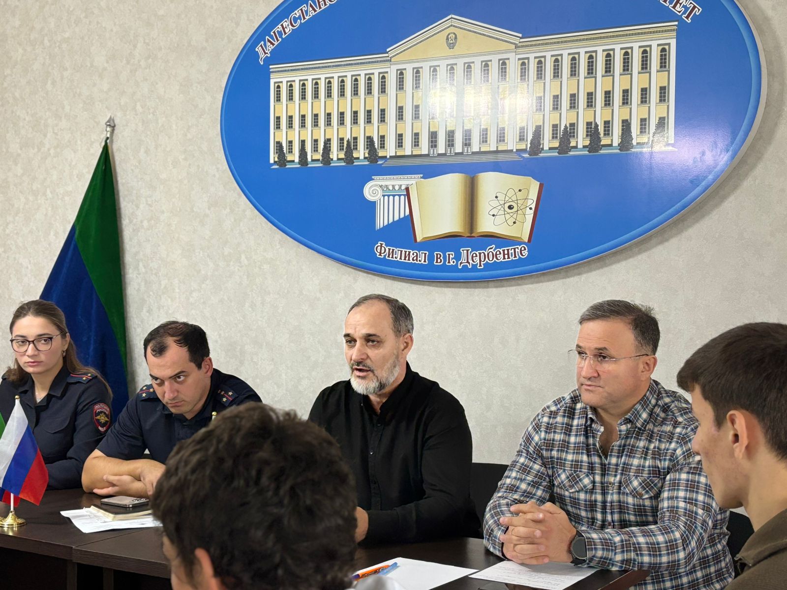 Профилактика и противодействие террористическим, неонацистским угрозам в молодежной среде 