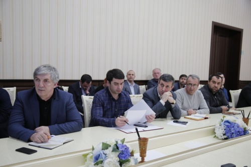 Хизри Абакарову представили 3D модель города